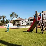 Mare Nostrum Junto A La Marina Dénia