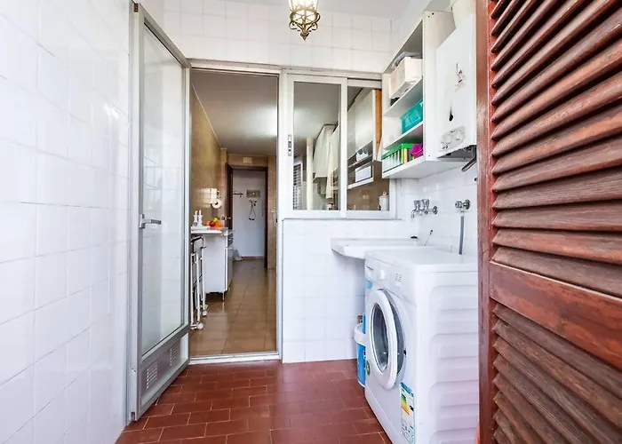 Mare Nostrum Junto A La Marina Apartment